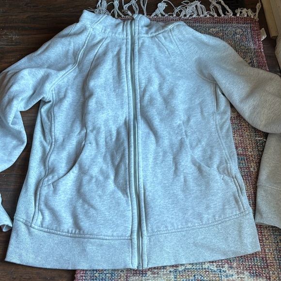 Lululemon zipup - Picture 5 of 7